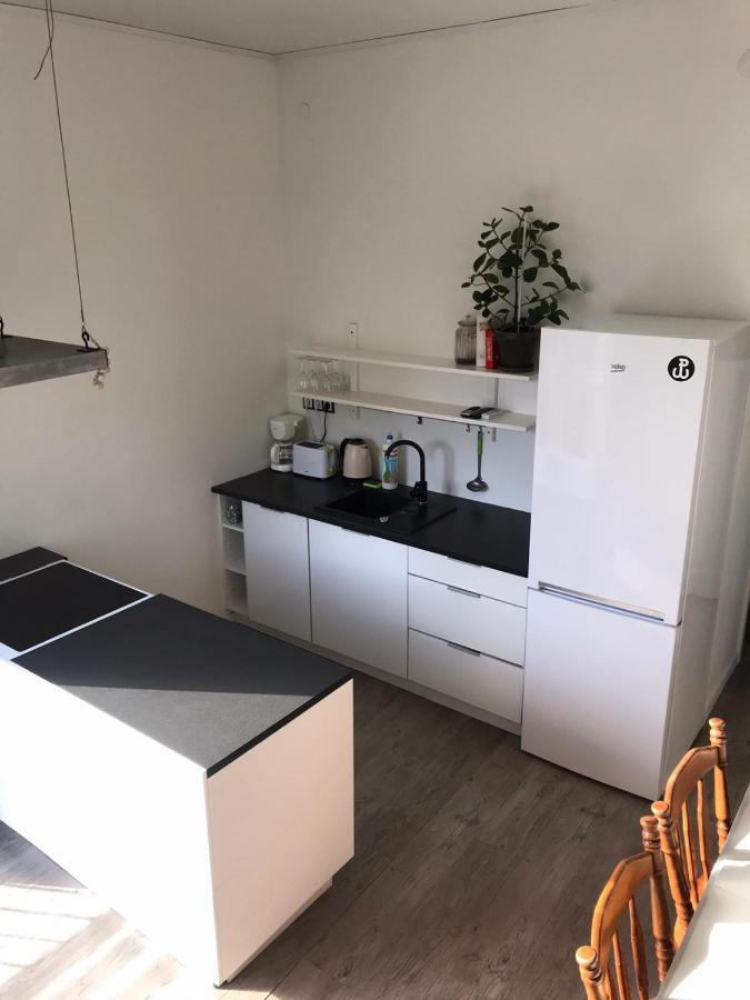 Bemowo Pokoje Apartamento Varsovia Exterior foto